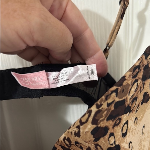 Victoria's Secret Leopard Print Chemise with Black Lace - Picture 2 of 4